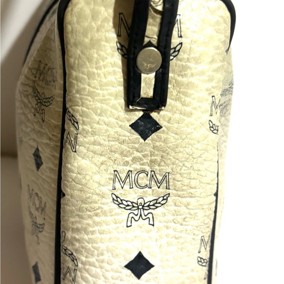 MCM vintage Cream and Black Crossbody Bag - Picture 14 of 15